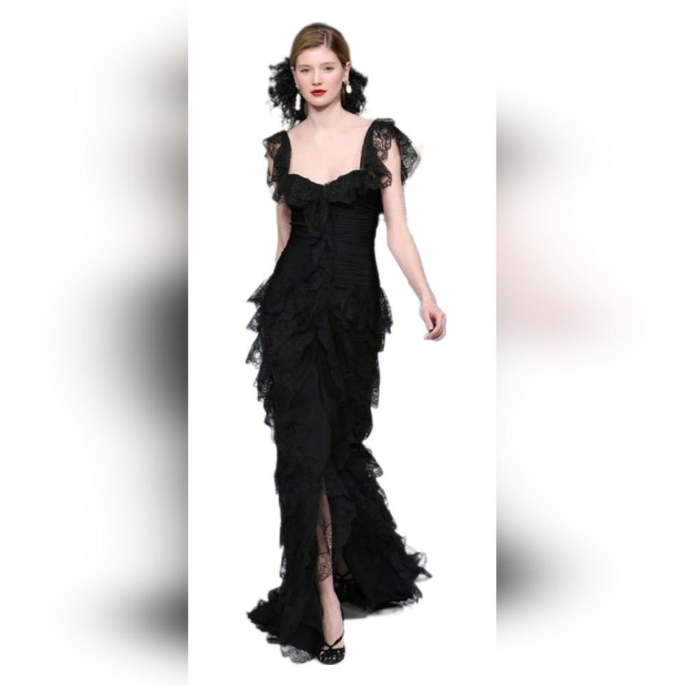 ¤$7,000 OSCAR DE LA RENTA BLACK SILK LACE SPANISH RUNW GOWN S